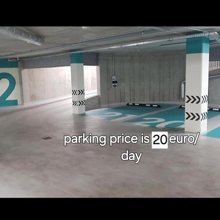 Happy Inn Vip, Self Check-In-24X7, A-C, Parking-In-The-Underground-Garage Вильнюс Экстерьер фото